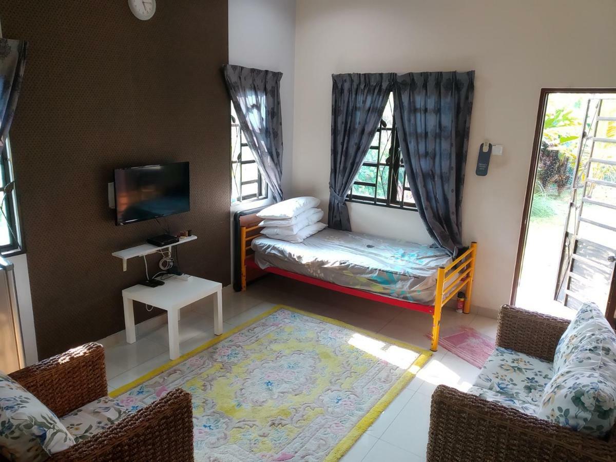 Hma Guesthouse Sepang Exterior photo